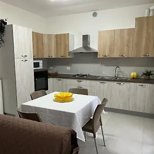 Apartment La Vela, Sirmione