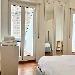  Apartamento Comecasa 2 Bedrooms 450mt From Duomo